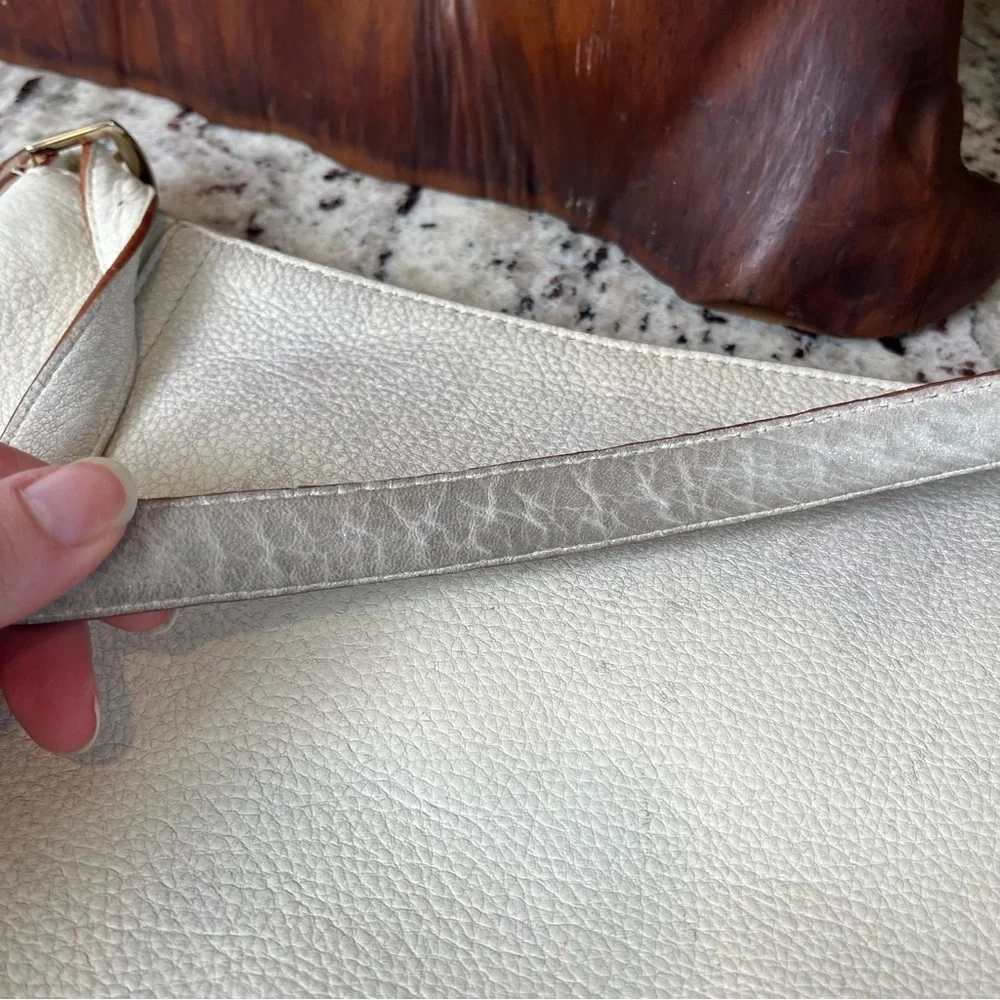 Distressed Kate Spade Leather Hobo - Picture 12 of 16